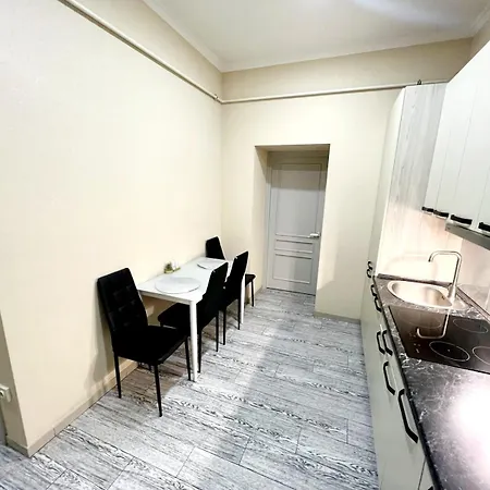 Apartment центр університет